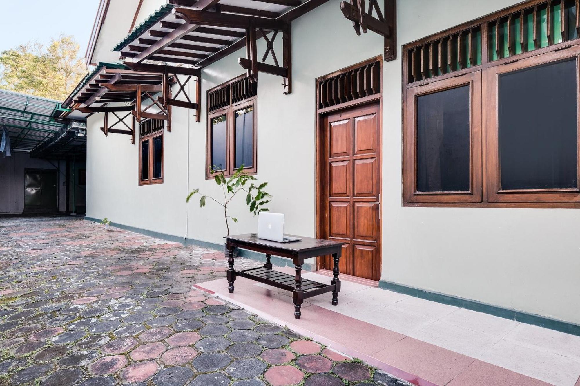 Spot On 92068 Pudja Kesuma Homestay Syariah Yogyakarta Pedes Εξωτερικό φωτογραφία