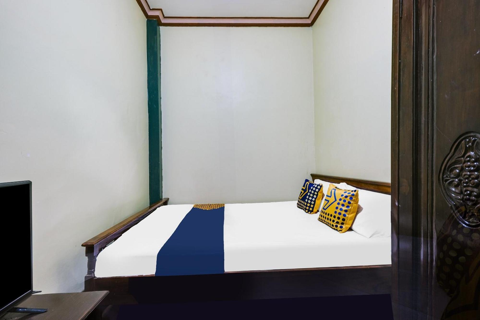 Spot On 92068 Pudja Kesuma Homestay Syariah Yogyakarta Pedes Εξωτερικό φωτογραφία