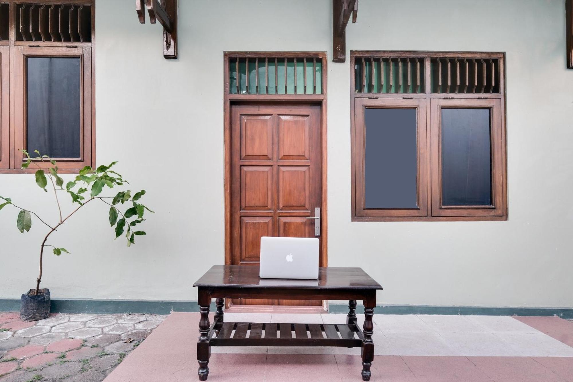 Spot On 92068 Pudja Kesuma Homestay Syariah Yogyakarta Pedes Εξωτερικό φωτογραφία